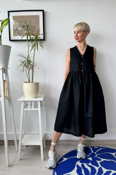 Sample Sale size M Black Linen Blend Pinafore Dress