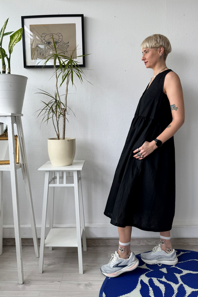Sample Sale size M Black Linen Blend Pinafore Dress