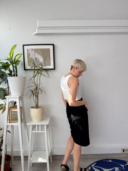 Black linen blend A line MINI skirt with Pocket Detail. Size M (Copy)