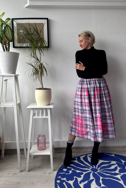Light purple checked light cotton skirt with original handprinted heart pattern One Size Fits Many Skirt with Pockets in light viscose- A Minimalist Dream