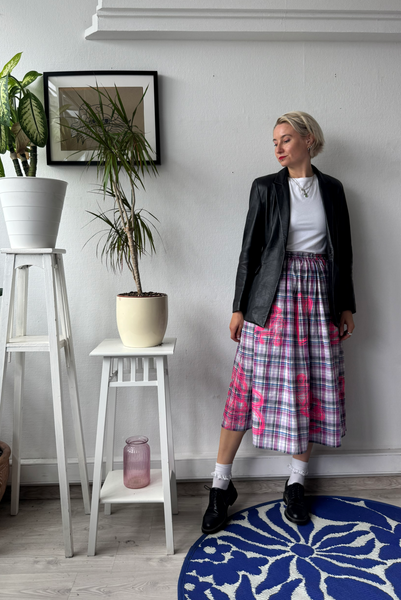 Light purple checked light cotton skirt with original handprinted heart pattern One Size Fits Many Skirt with Pockets in light viscose- A Minimalist Dream