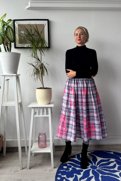 Light purple checked light cotton skirt with original handprinted heart pattern One Size Fits Many Skirt with Pockets in light viscose- A Minimalist Dream