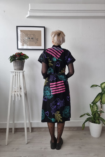 70s inspired Floral Lāčplēsene Print Linen Blend Shirt Dress with Utility Pockets