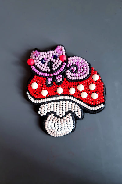 Alice in Wonderland inspired Cheshire Cat Brooch