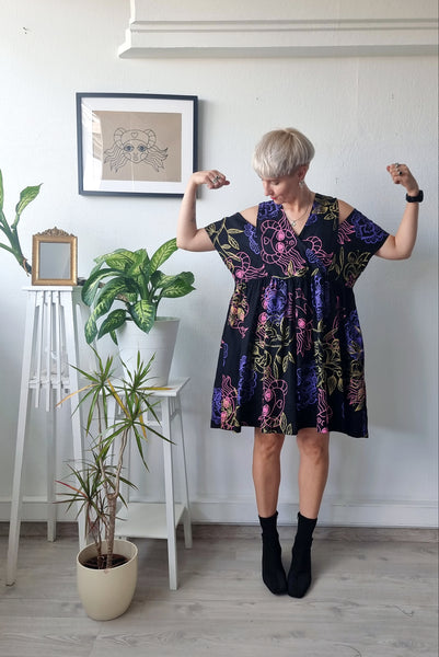 Oversized Black Linen Dress with Handprinted Original Drawings for every occasion of your life. Black Mini Dress for Every Season.