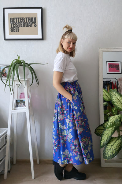 Colorful, Bright Patterned Print One Size Fits All Wide Blue Skirt with Pockets - A Minimalist Dream