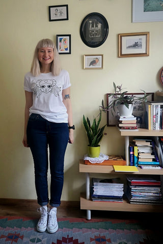 White Organic Cotton Unisex T shirt "Heroine" Lāčplēsene