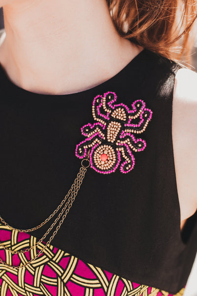 Chain Pin with golden ants "I am Resilient" I