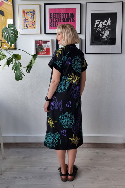 ONE OF A KIND Size M/L 70s inspired Floral Lāčplēsene Print Linen Blend Shirt Dress with Utility Pockets