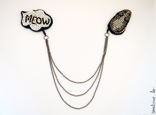 The Cat - Mouse and Bubble Statement Collar Pin