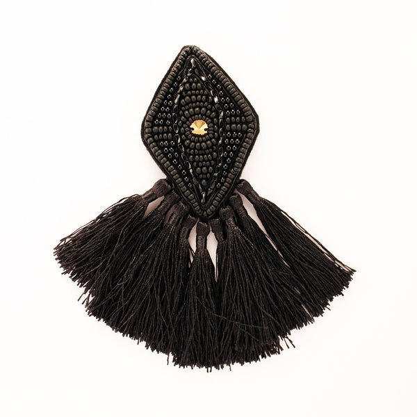 gender. no duty. - Oversized Rhombus Brooch with Tassels