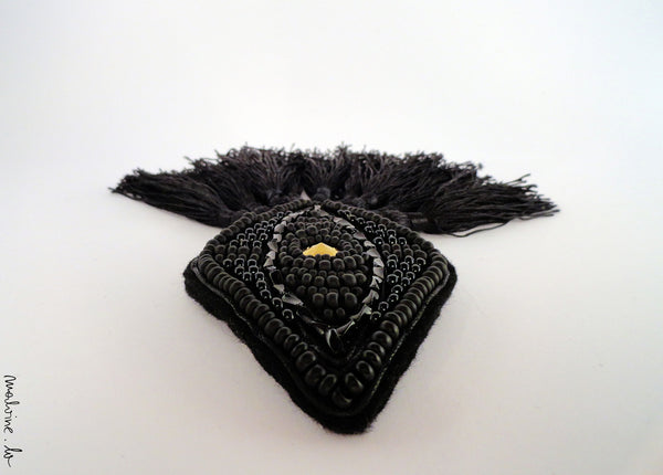 gender. no duty. - Oversized Rhombus Brooch with Tassels