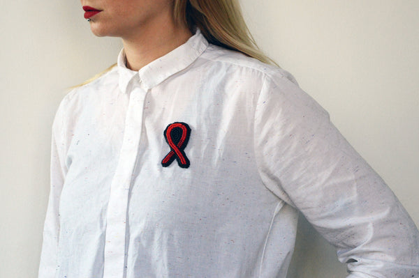 Unisex pin "Red Ribbon"